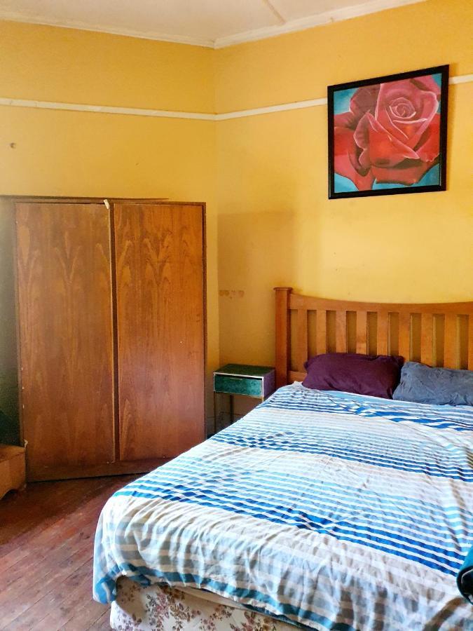 St Kilda East Backpackers' Hostel Мелбърн Екстериор снимка
