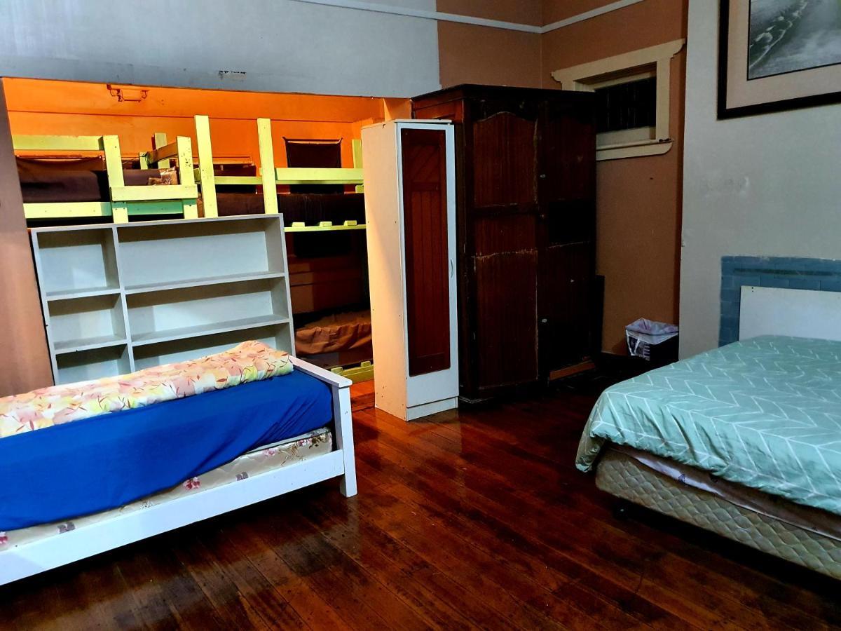 St Kilda East Backpackers' Hostel Мелбърн Екстериор снимка