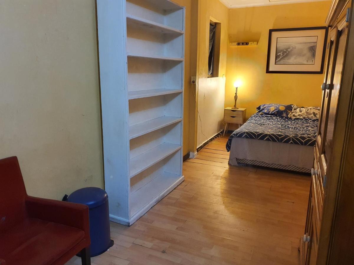 St Kilda East Backpackers' Hostel Мелбърн Екстериор снимка