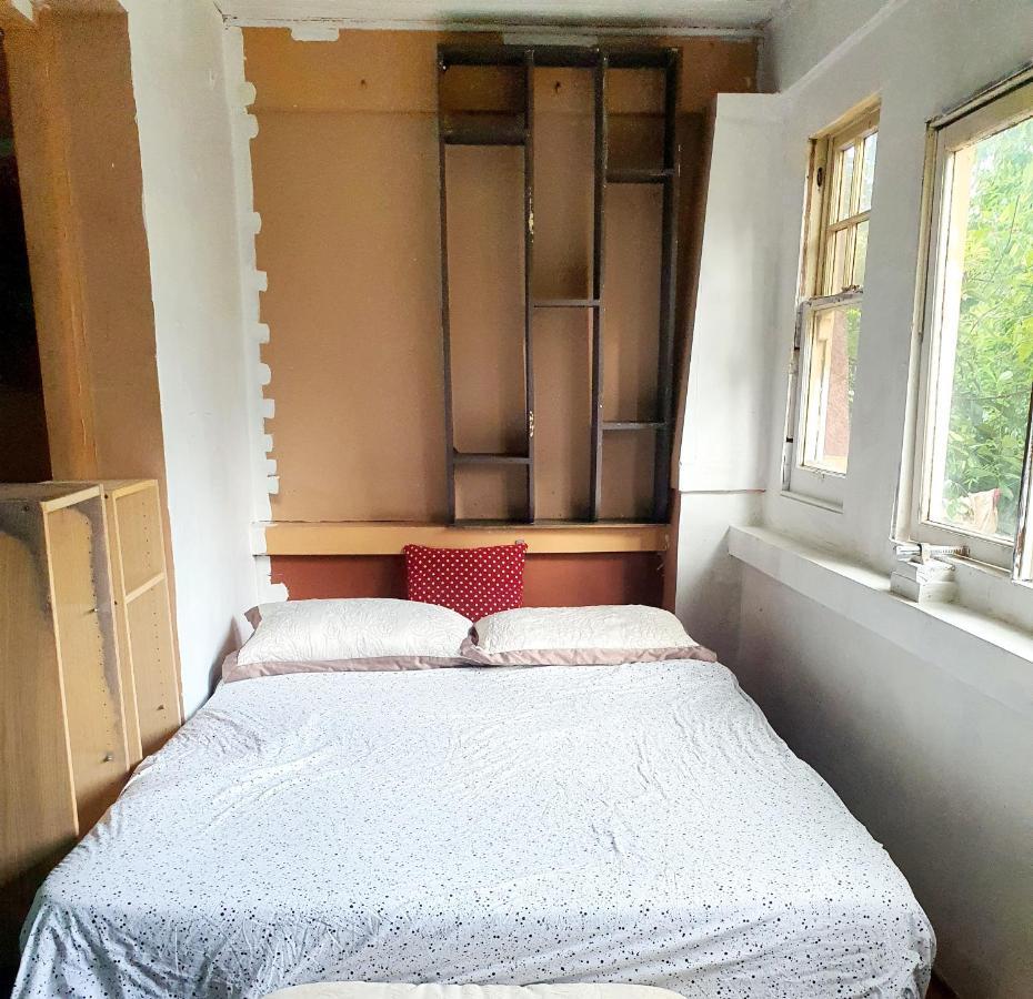 St Kilda East Backpackers' Hostel Мелбърн Екстериор снимка