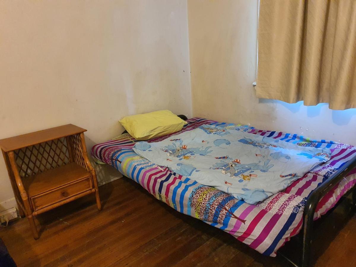 St Kilda East Backpackers' Hostel Мелбърн Екстериор снимка