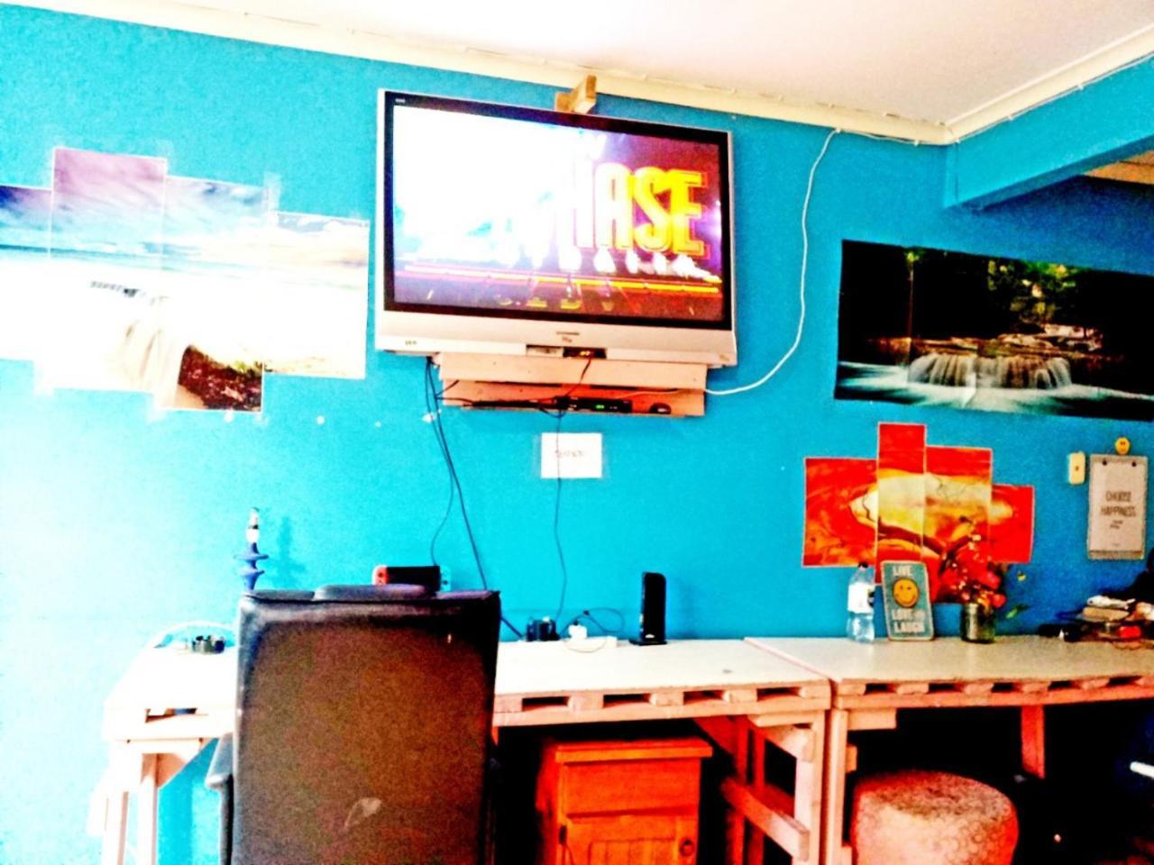 St Kilda East Backpackers' Hostel Мелбърн Екстериор снимка